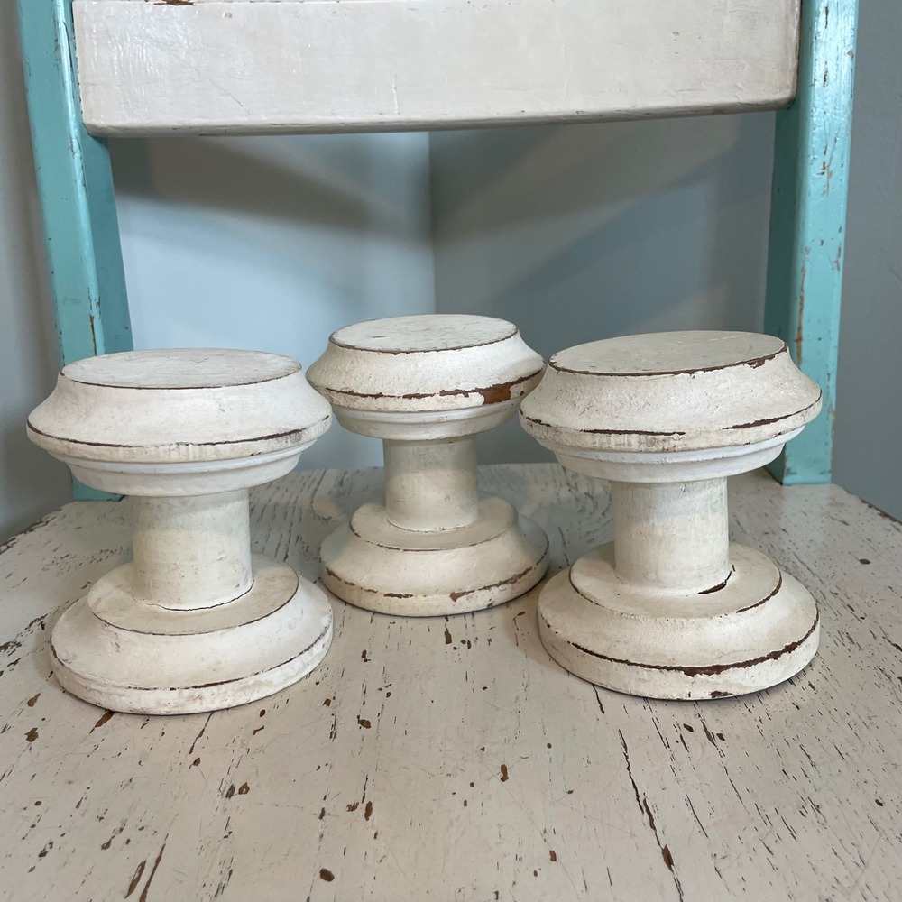Sheffield Home Set of 3 Distressed White Wooden Wall Hooks Knobs Farmhouse Towel